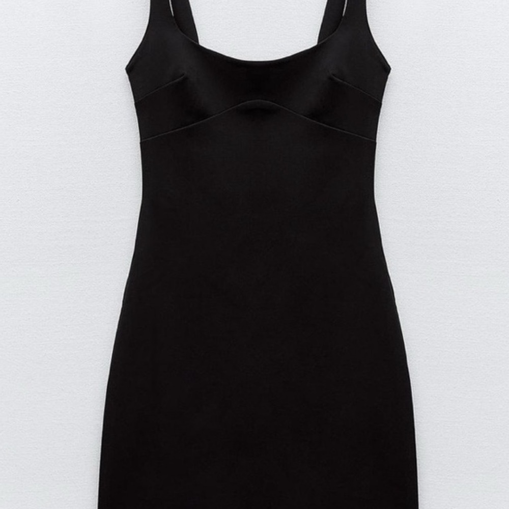 Elegant Black Sleeveless Dress